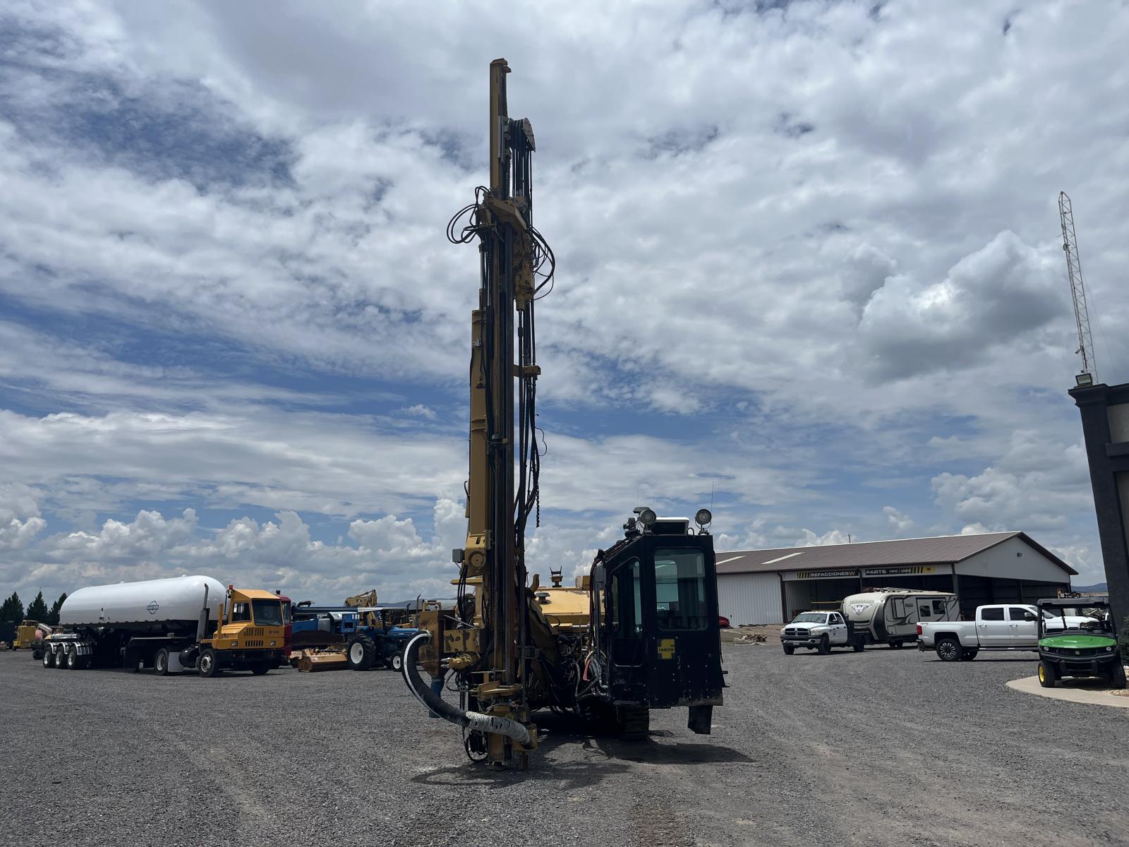 ./imagenes/INVOICE/2019/18195/CATERPILLAR MD5125 (15).JPG